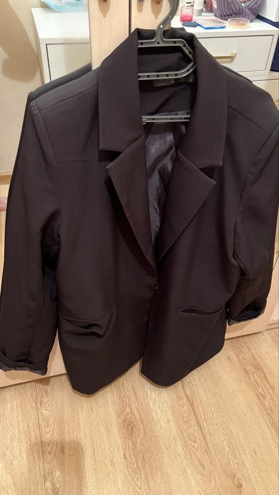 Женские одежды продаются