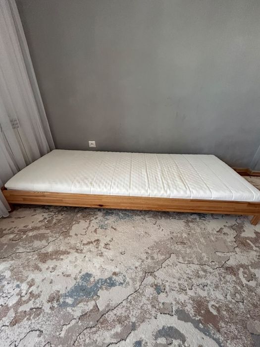 Продам кровать Икеа