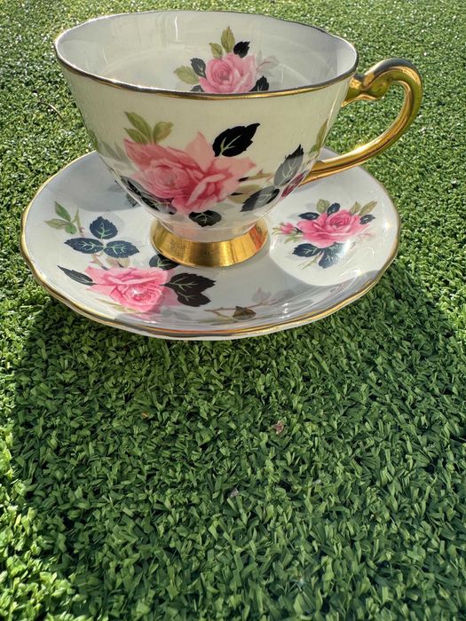 Рядък винтидж сервиз Windsor – Royal Stafford England, Bone China