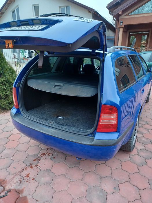 Skoda octavia 1.6 benzina fab.2001