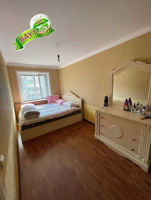 ИнЯз 3/2/4 Балкон 2×6 Чиланзар 9 квартал Продаётся квартира ^