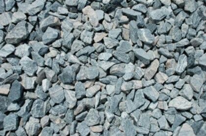 Nisip mărgăritar, piatra gri pământ gazon, sort pt beton constructii