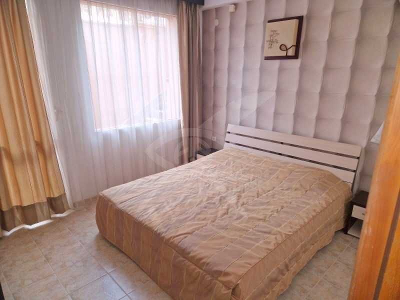 Продава се Тристаен апартамент в Свети Влас - 92 кв.м за 1120 €/кв.м - Снимка #2