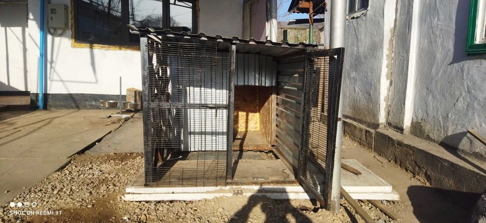 Продам Вальер для небольших и средних собак.