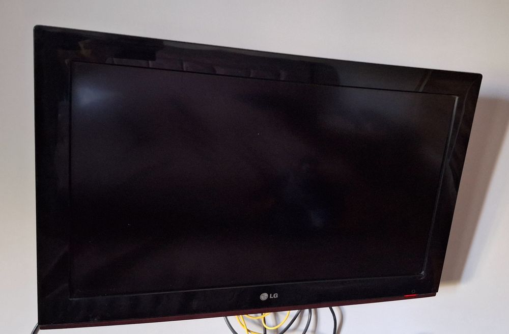 Телевизор LG като нов