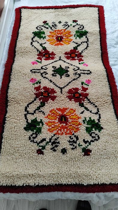 Нови Троянски китеници