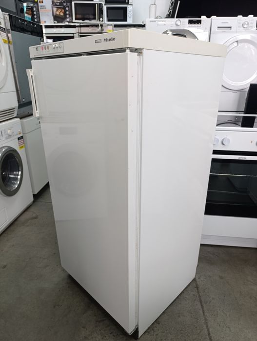 Фризер MIELE Размери 130/60/60см