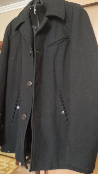 Мужское пальто черное