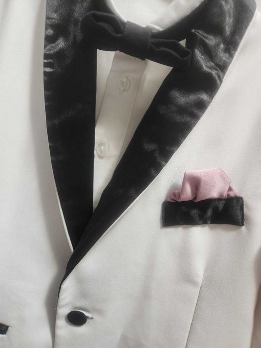 Costum de ocazie