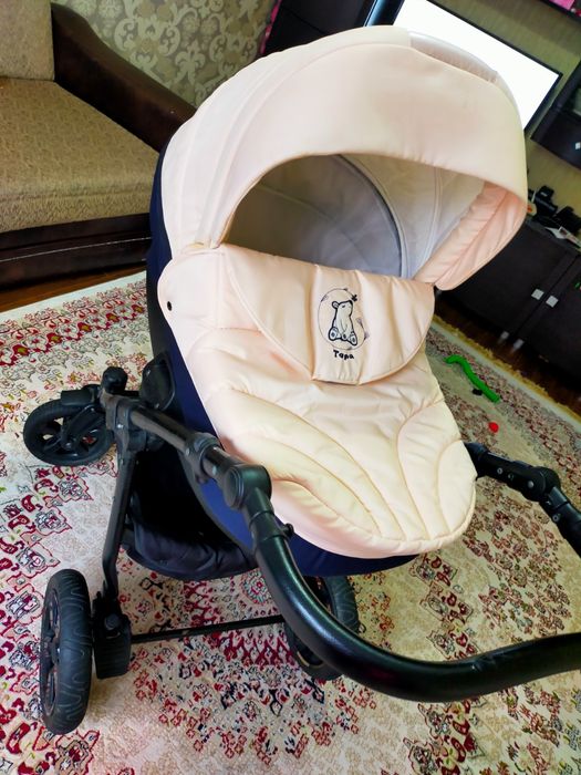 Продам коляску трансформер Тутис