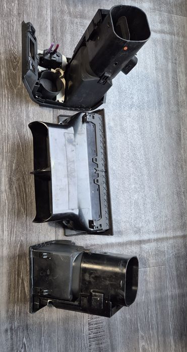 Въздуховоди ,духалки мерцедес w210