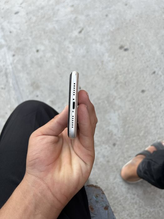 iphone 11 /64gbb