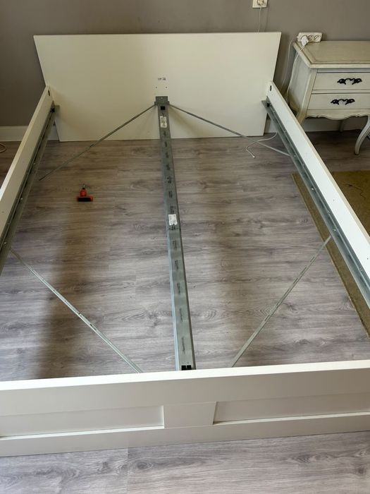Кровать IKEA 140см