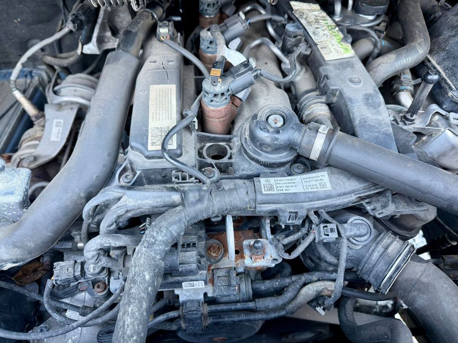 Piese dezmembrez Mercedes Vito 2020 motor 2.2 Euro6 volan stanga