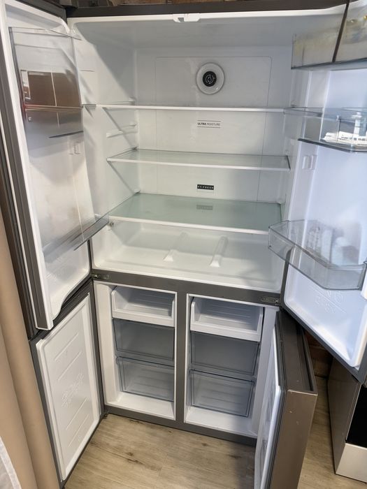 Продам холодиьник ,нужен ремонт компрессора.