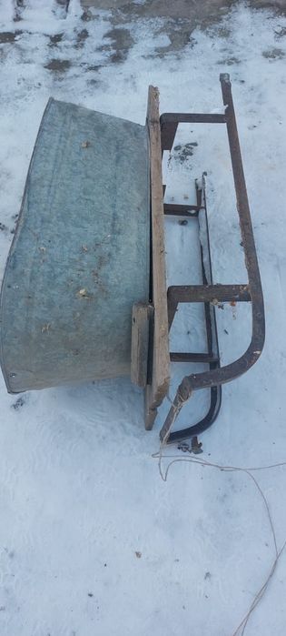 Продам сани а отличном состоянии