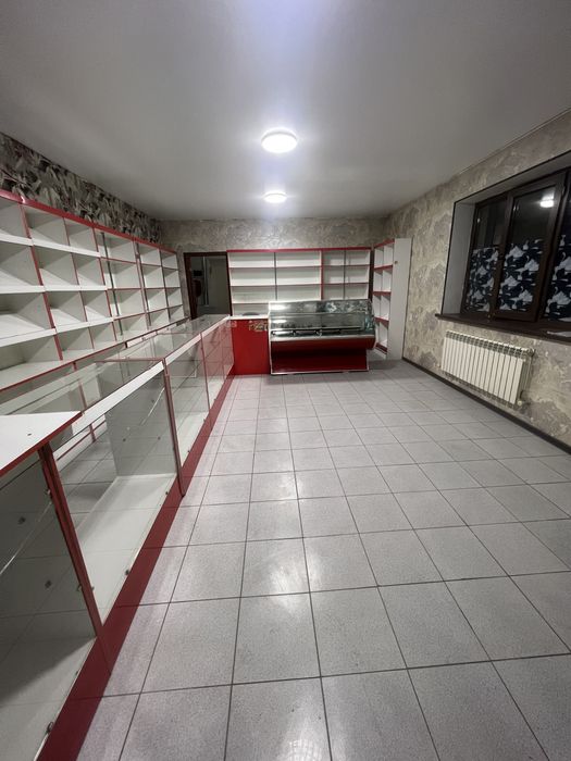 Сдаётся магазин в аренду.