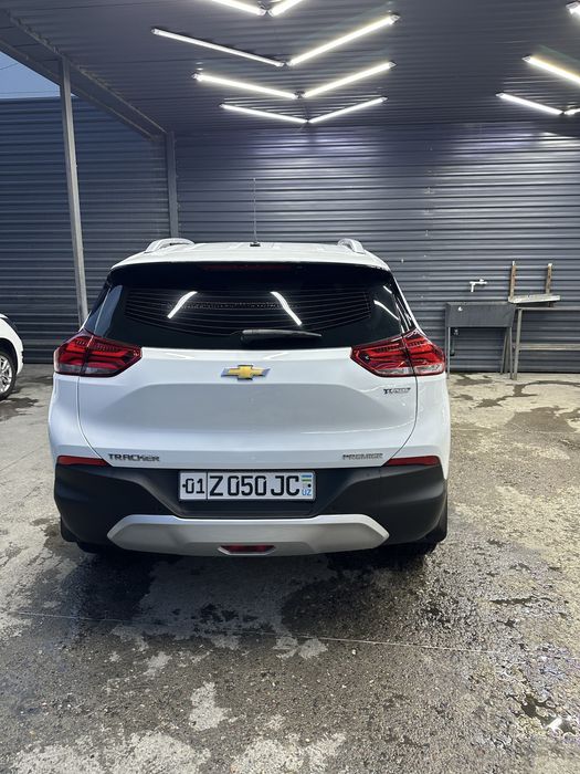 треккер 2 сотилади 2023