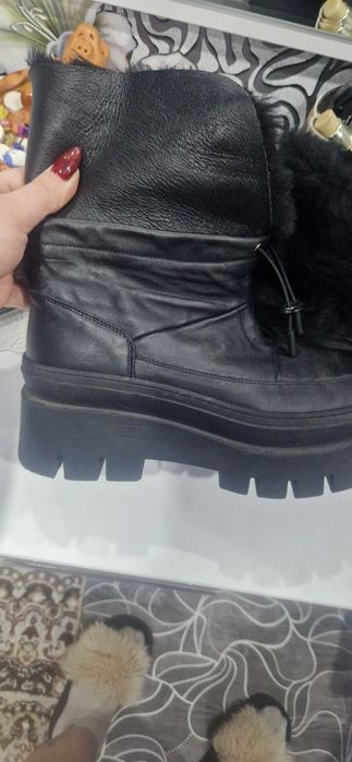 Продам сапоги  зимние натуралка