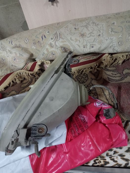 фара на  Камри 20