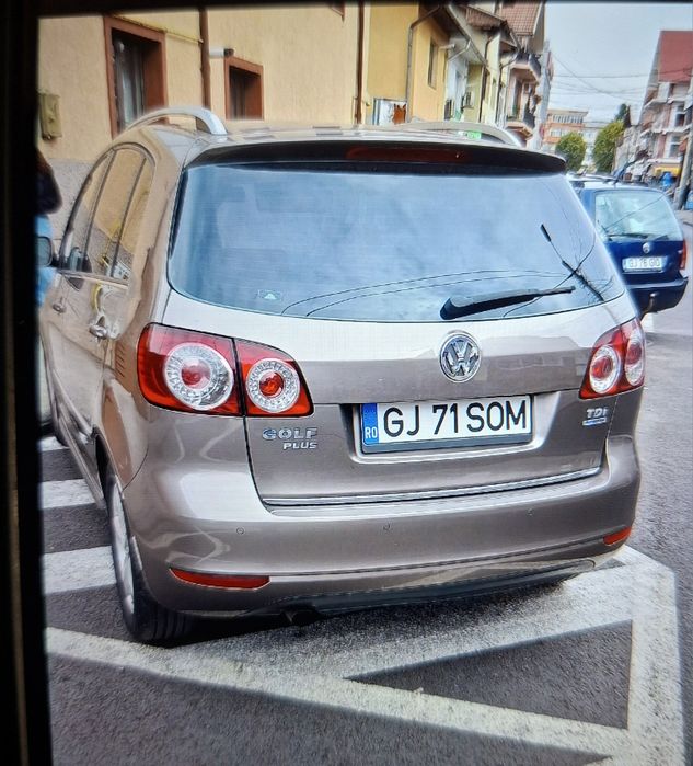 VOLKSWAGEN Golf Plus 2011 — imagine 3