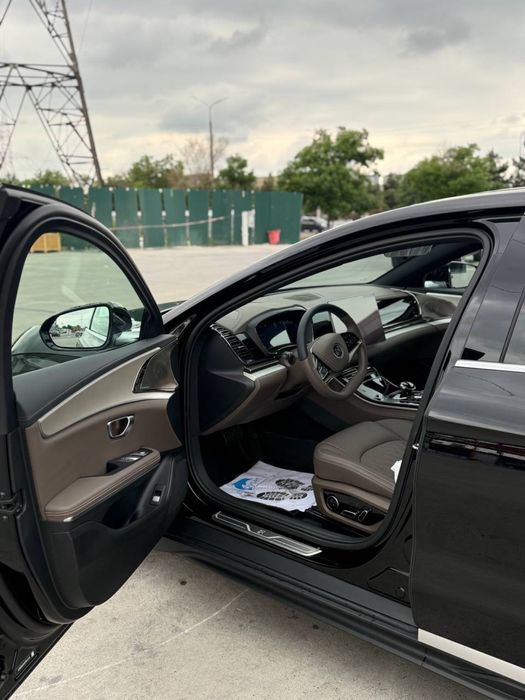 Byd han 605 EV smart