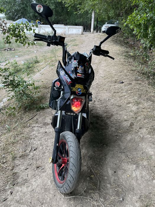 Продам скутер  на ходу