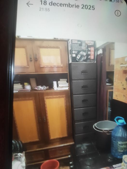 Garsoniera de vânzare