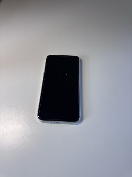 iPhone 11 128GB Бял – Батерия 100%, Като Нов, Отключен