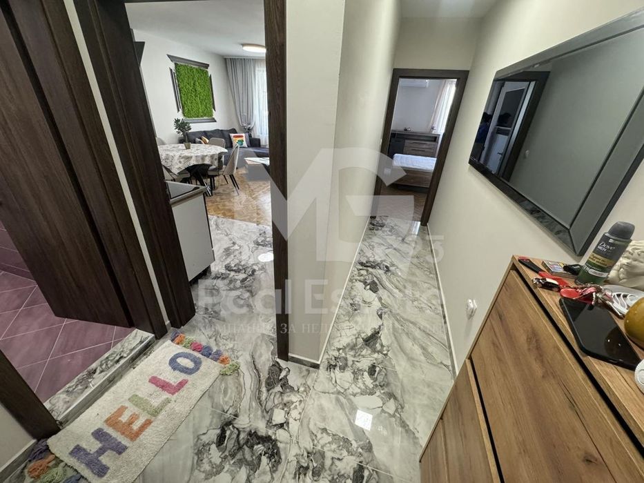 Продава се Двустаен апартамент в Пловдив, Мараша - 75 кв.м за 2307 €/кв.м - Снимка #5