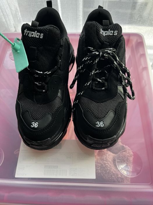 Маратонки Баленсиага