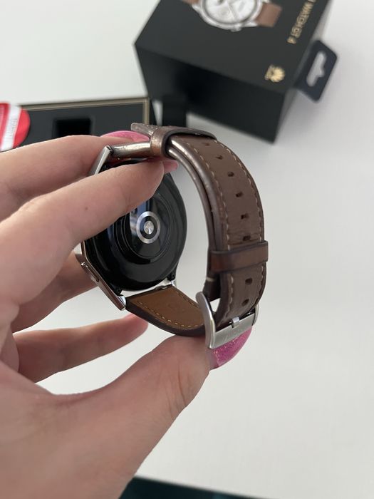 Продам часы цифровые