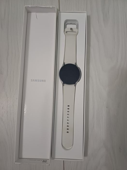 Samsung Galaxy Watch 4