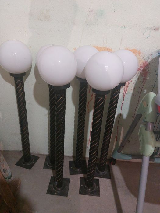 Плафон состойкой