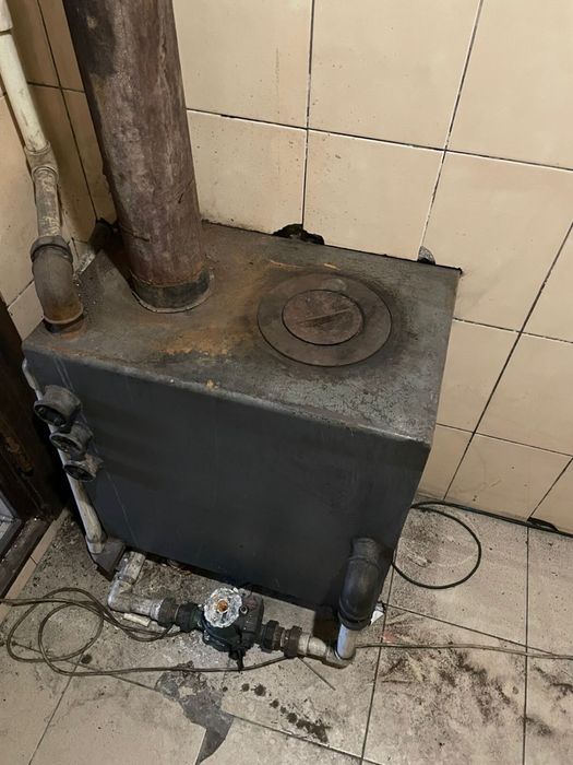Продам котел отопления