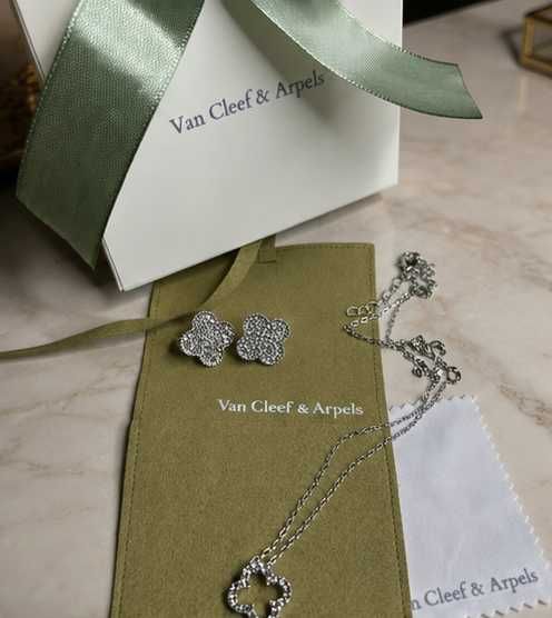 комплект колие и обеци с клипс van cleef ван клиф сребристи неръждаема стомана с цирконии камъни сет комплект