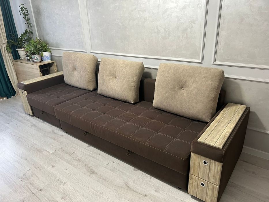 Продам диван в хорошем состоянии