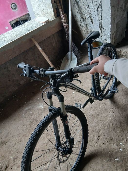 Vand bicicleta specialized