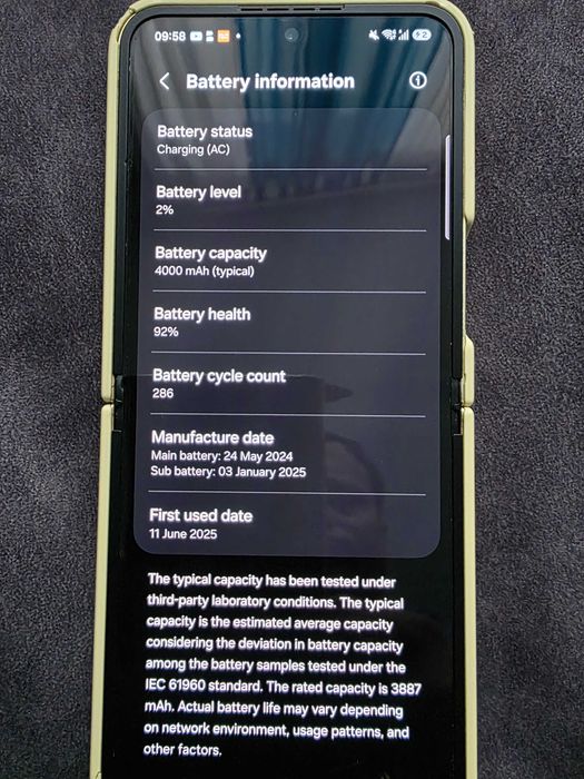 Samsung z flip 6 Gold Yellow