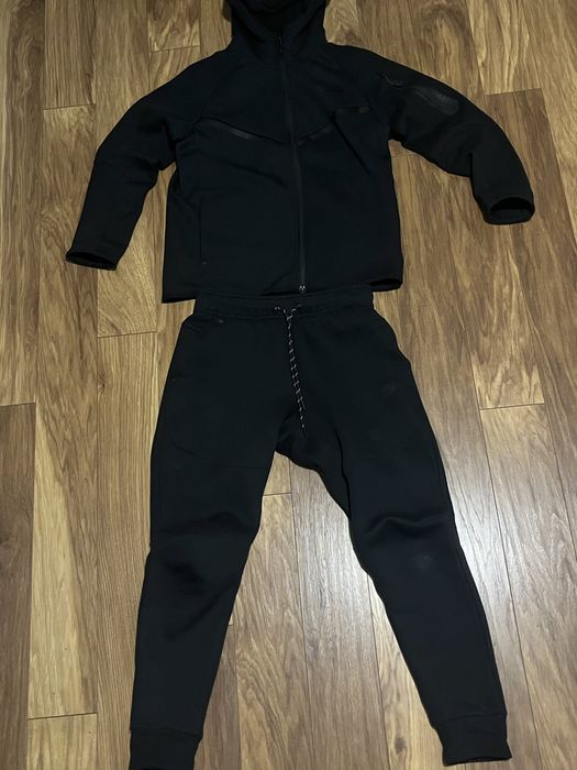 Nike tech fleece