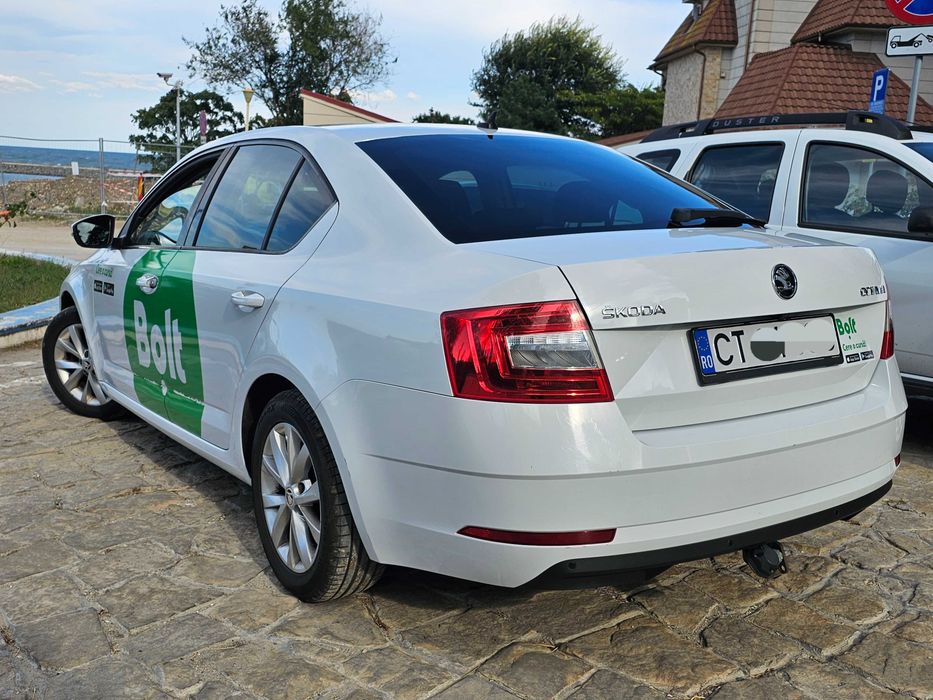 SKODA Octavia 2018 — imagine 4