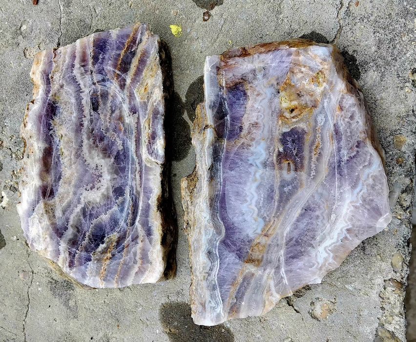 Аксесоари за баня от естествен камък