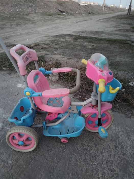 Продам коляску, ходунки.