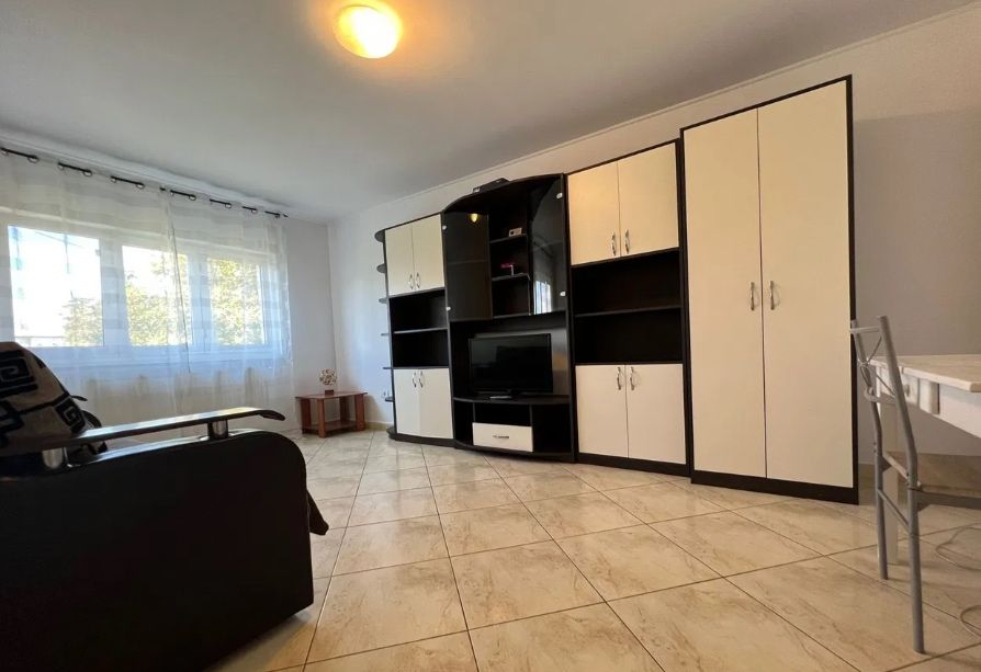 Vând apartament 2 camere – Focșani, Zona Centrală (Big)