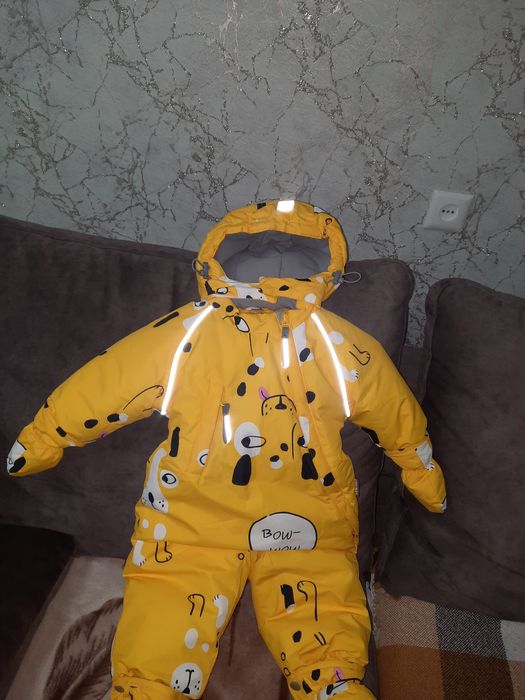 Продам зимний детский комбинезон