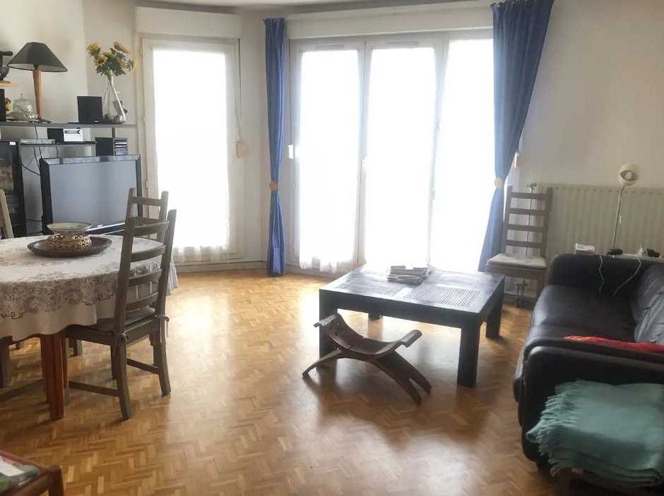 Дава се под наем Едностаен апартамент в Пловдив, Каменица 2 - 33 кв.м за 153 € - Снимка #2