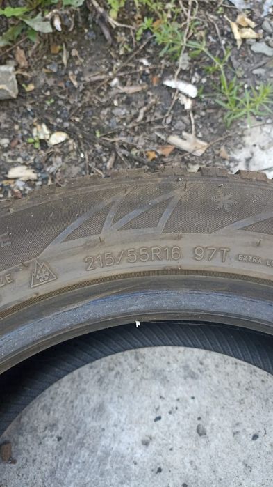 Зимняя резина 215/55/16
