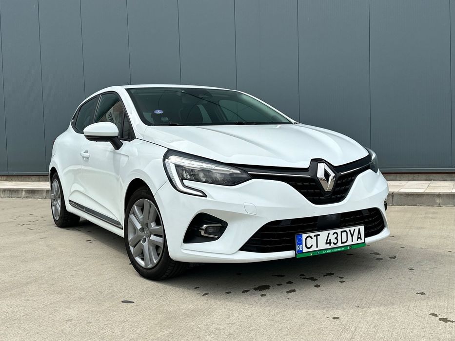 Renault Clio Hybrid / Benzina 1.6 -140 cp / Automat