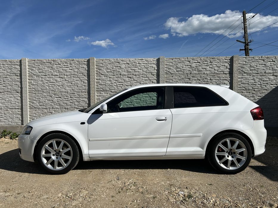 AUDI A3 0 — imagine 3
