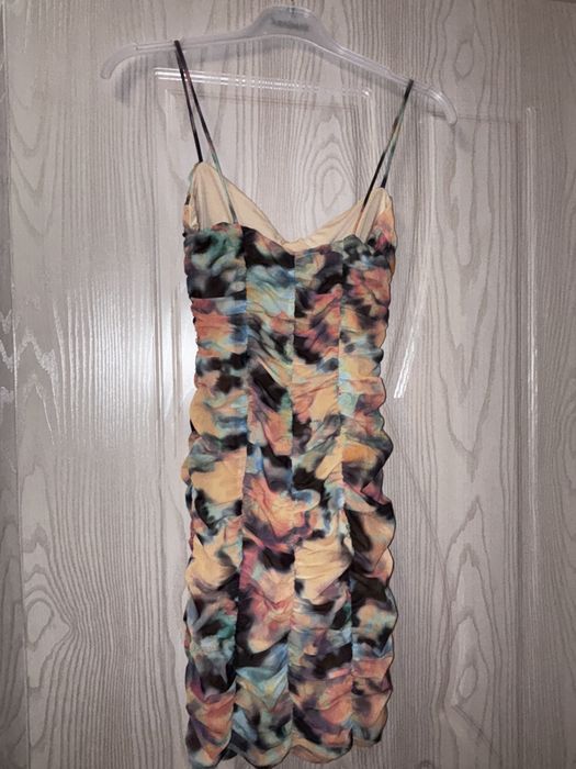 Готина рокля по тялото Bershka